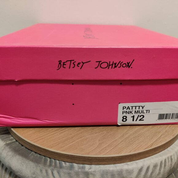 Betsey Johnson Wedge shoe - Picture 3 of 6